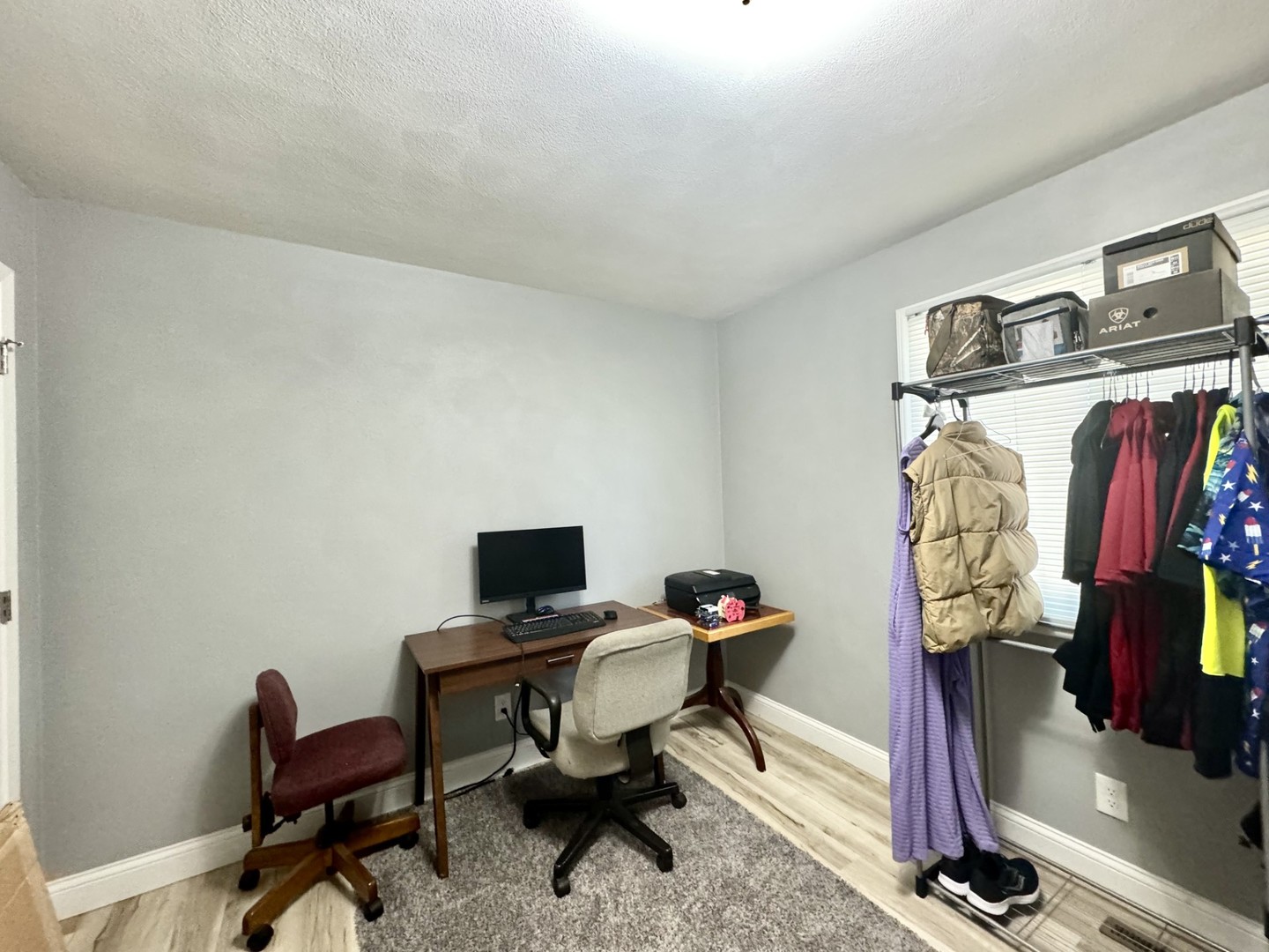 1015 South Maple Street Bloomington, IL 61701 - Photo 12 of 20 a view of workspace