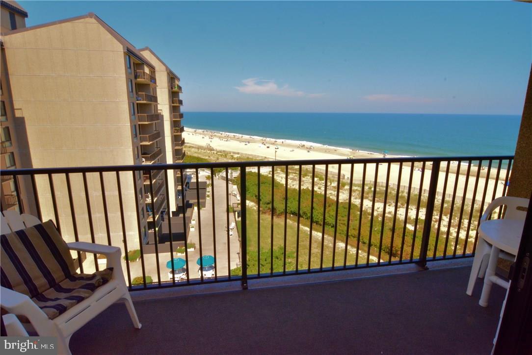 710 Harbour House Bethany Beach, DE 19930 - Photo 2 of 17 Gallery Image 2