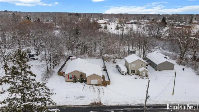 $335,000 | 134 North 5th Street Northeast, Cedar Springs, MI 49319