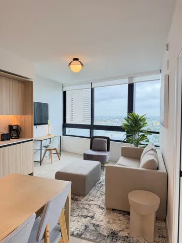 $549,000 | 225 North Miami Avenue, Unit 3502, Miami, FL 33128