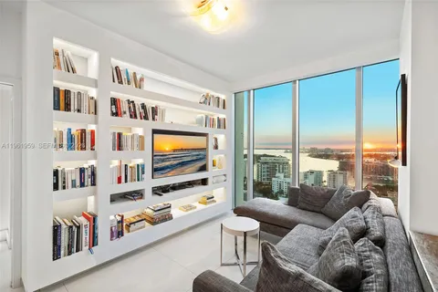 $4,500,000 | 6899 Collins Avenue, Unit 2307/10, Miami Beach, FL 33141