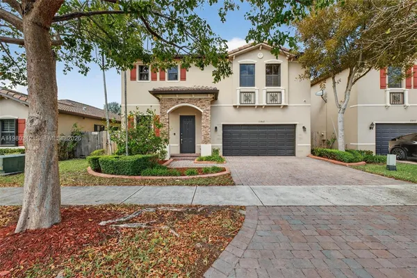 $4,600 | 11561 Southwest 232nd Lane, Unit 11561, Homestead, FL 33032