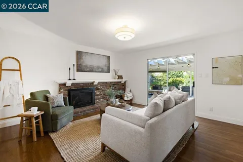 $1,095,000 | 1025 Panadero Way, Clayton, CA 94517