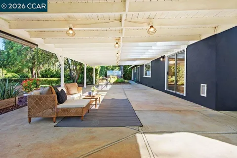 $1,095,000 | 1025 Panadero Way, Clayton, CA 94517