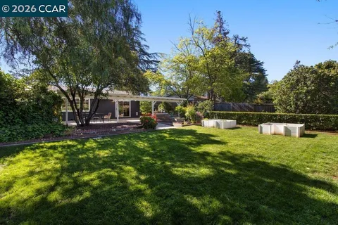 $1,095,000 | 1025 Panadero Way, Clayton, CA 94517