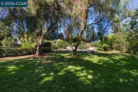 $1,095,000 | 1025 Panadero Way, Clayton, CA 94517