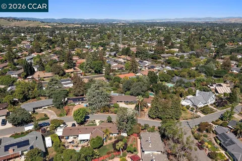 $1,095,000 | 1025 Panadero Way, Clayton, CA 94517
