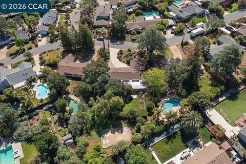 $1,095,000 | 1025 Panadero Way, Clayton, CA 94517