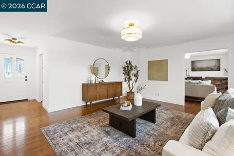 $1,095,000 | 1025 Panadero Way, Clayton, CA 94517