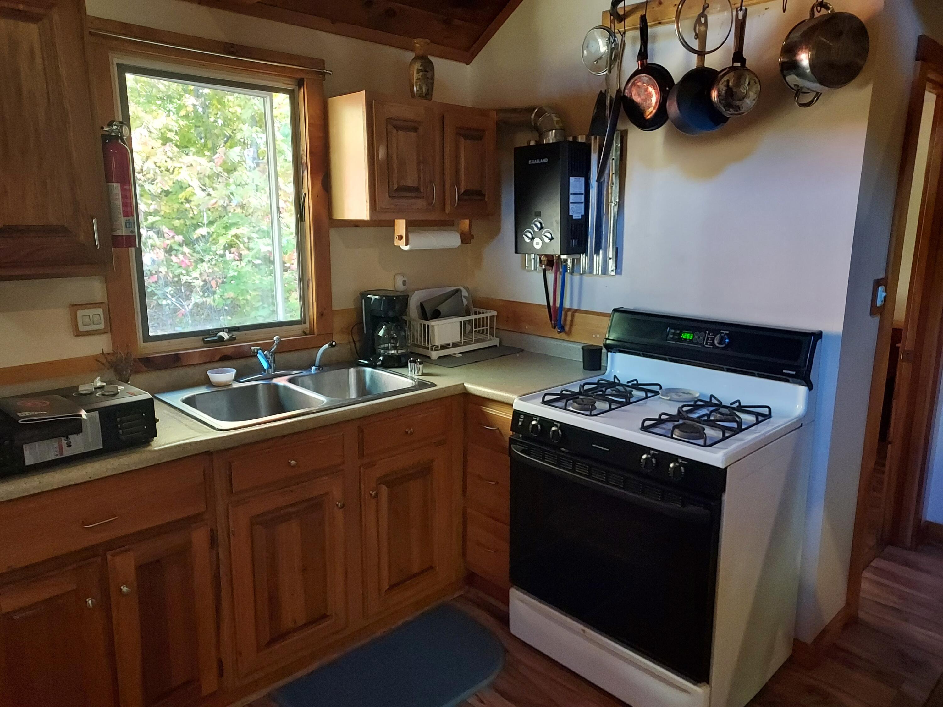 429 Hole In The Wall Road Solon, ME 04979 - Photo 17 of 34 Kitchen