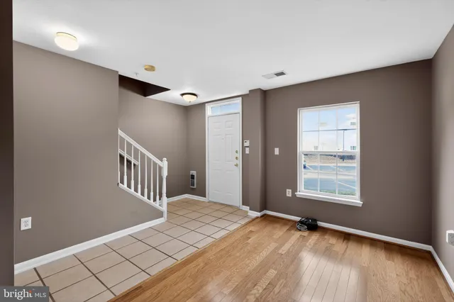 $450,000 | 21867 Goodwood Terrace, Ashburn, VA 20147