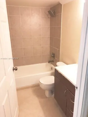 $2,500 | 10749 Cleary Boulevard, Unit 101, Plantation, FL 33324