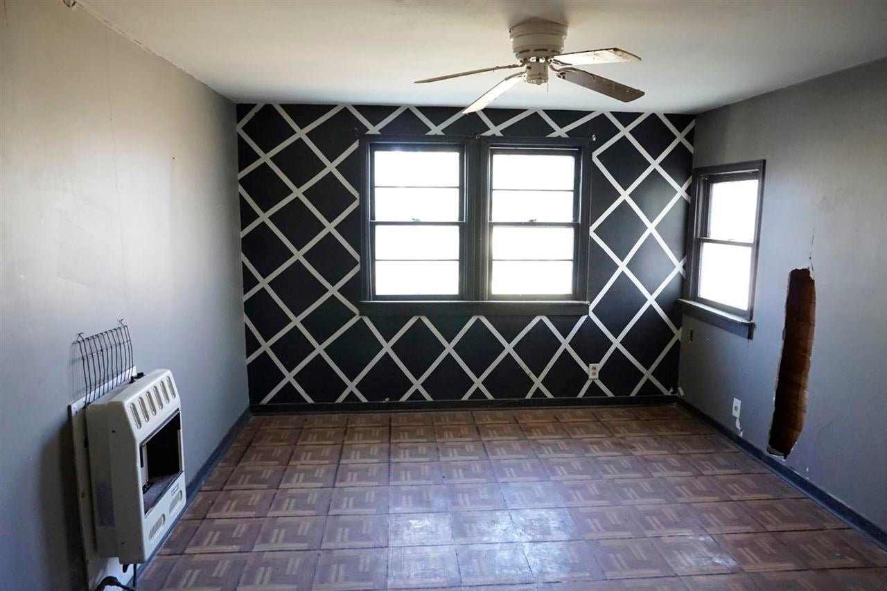 509 Noble Street Perry, OK 73077 - Photo 4 of 12 Gallery Image 4