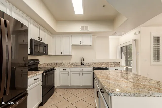 $394,000 | 2401 East Rio Salado Parkway, Unit 1048, Tempe, AZ 85288