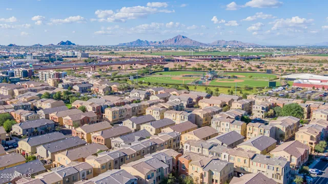 $394,000 | 2401 East Rio Salado Parkway, Unit 1048, Tempe, AZ 85288