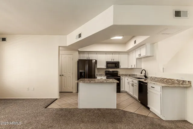 $394,000 | 2401 East Rio Salado Parkway, Unit 1048, Tempe, AZ 85288
