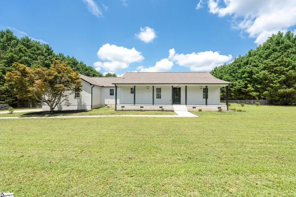 $414,999 | 111 Bear Road, Piedmont, SC 29673
