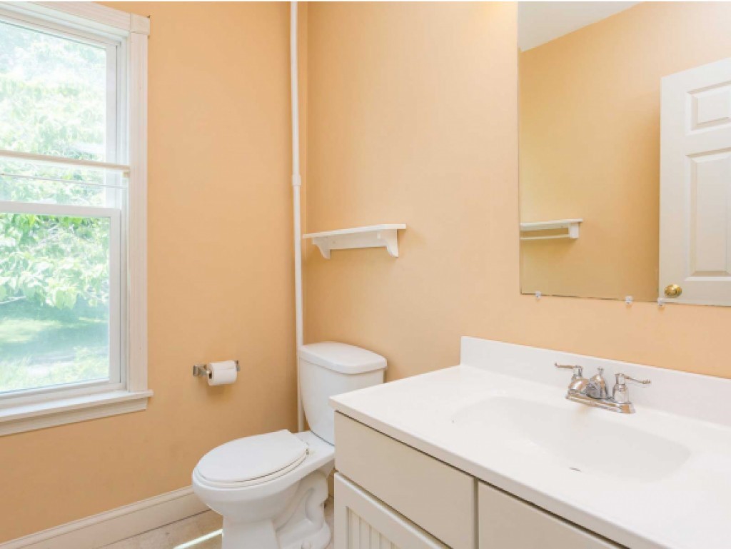 159 Whipple Road Kittery, ME 03904 - Photo 16 of 22