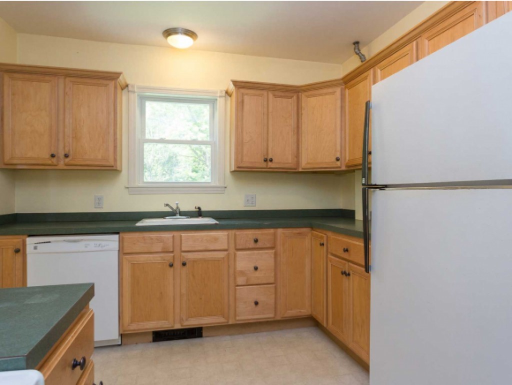 159 Whipple Road Kittery, ME 03904 - Photo 6 of 22