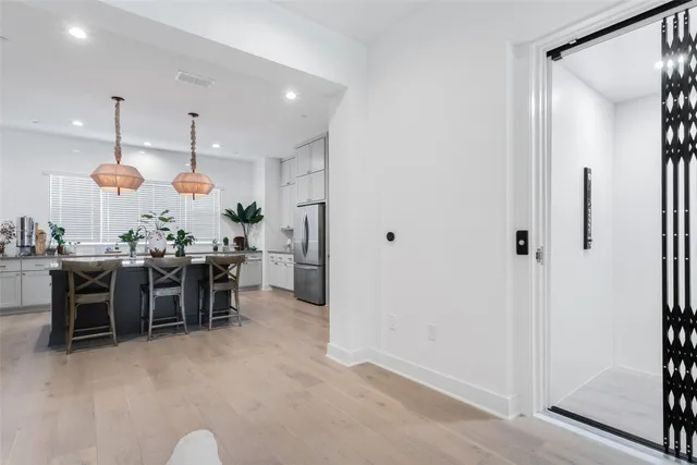 $1,440,000 | 4216 Elevator Drive, Unit 43, Austin, TX 78731