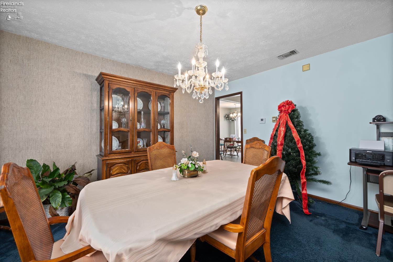 5804 McCartney Road Sandusky, OH 44870 - Photo 7 of 42 Gallery Image 7