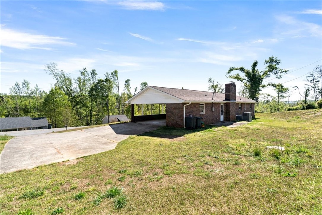 404 Dalton Road Seneca, SC 29678 - Photo 15 of 30 Gallery Image 15