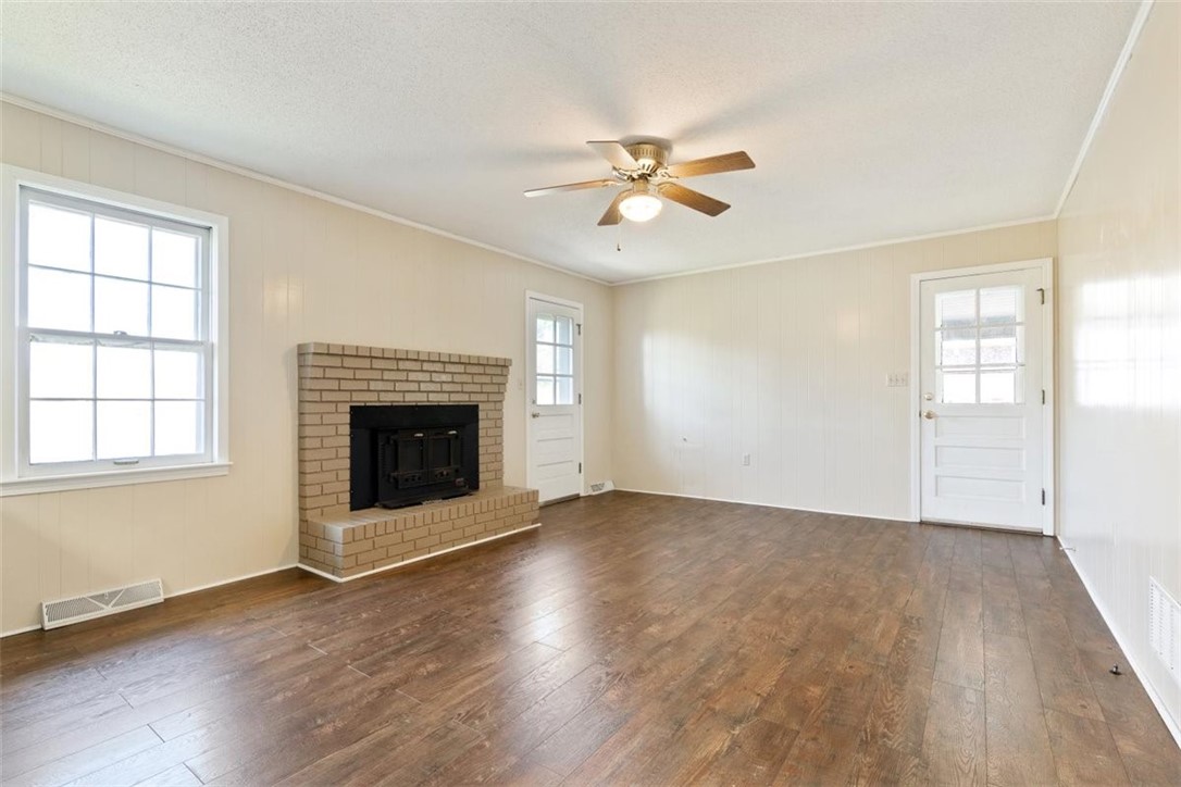 404 Dalton Road Seneca, SC 29678 - Photo 21 of 30 Gallery Image 21
