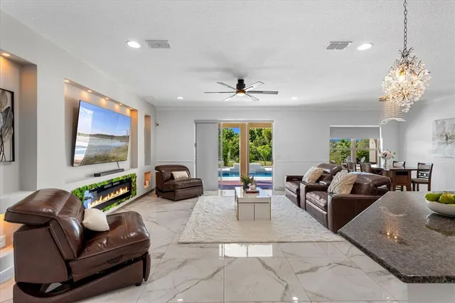 $1,095,000 | 1560 Katie Cove, Sanford, FL 32771