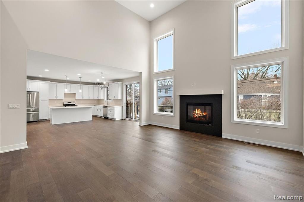 2921 Walsh Drive Rochester, MI 48309 - Photo 10 of 64