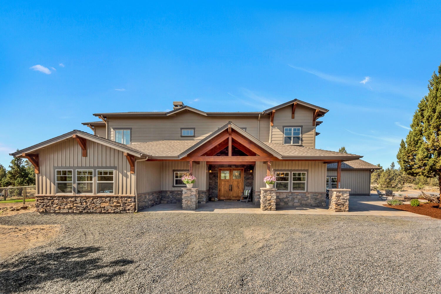 25895 Ogles Road Bend, OR 97701 - Photo 5 of 53 5