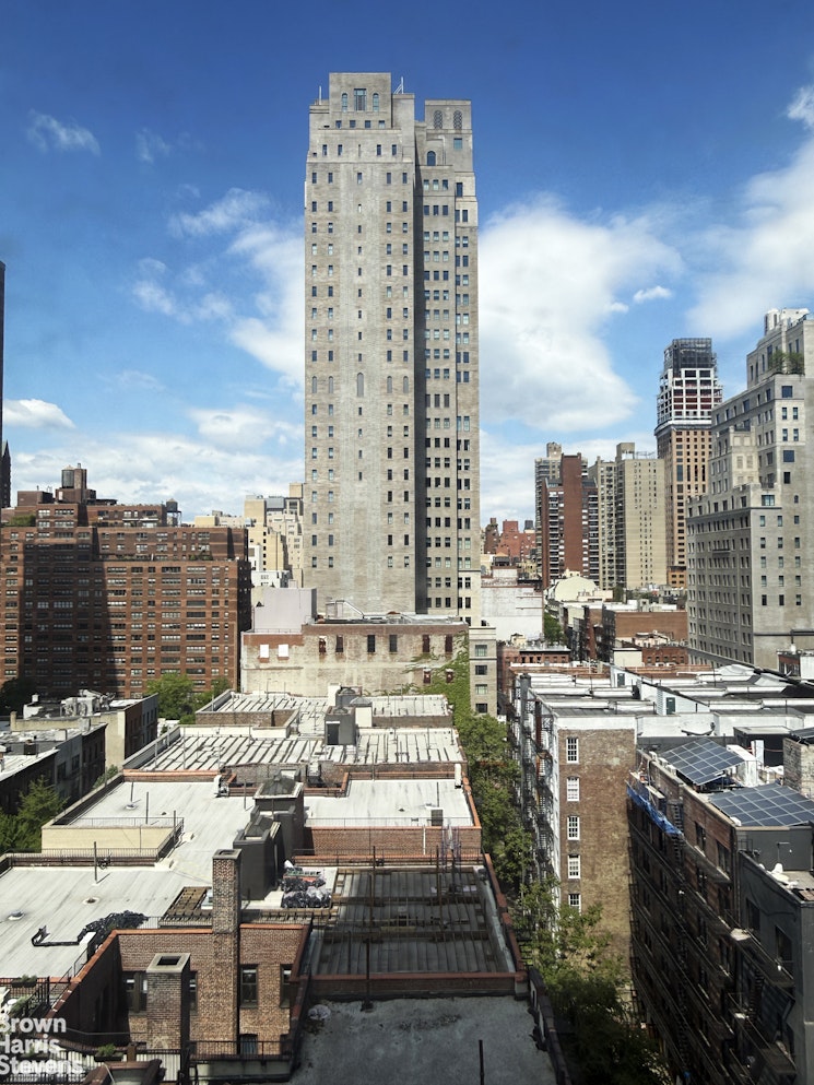345 East 80th Street, Unit 14K Manhattan, NY 10075 - Photo 7 of 8