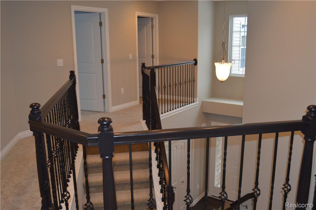 42619 Colonial Road Belleville, MI 48111 - Photo 12 of 19 Grand 2 story!