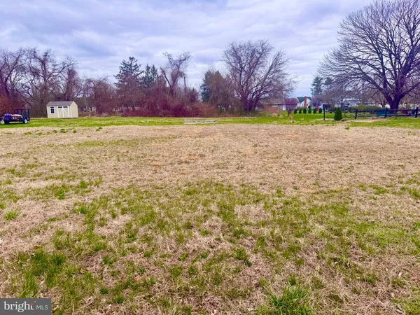 $94,900 | 219 Irons Avenue, Millsboro, DE 19966