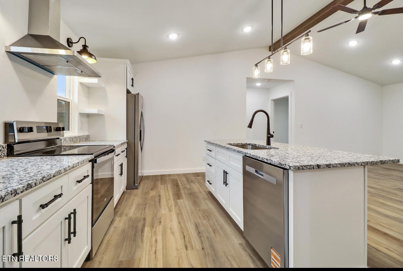 1255 Franklin Loop Clarkrange, TN 38553 - Photo 5 of 25