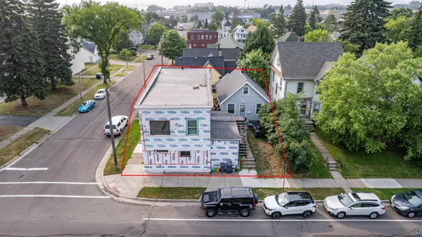 $229,900 | 2502 West 3rd Street, Duluth, MN 55806