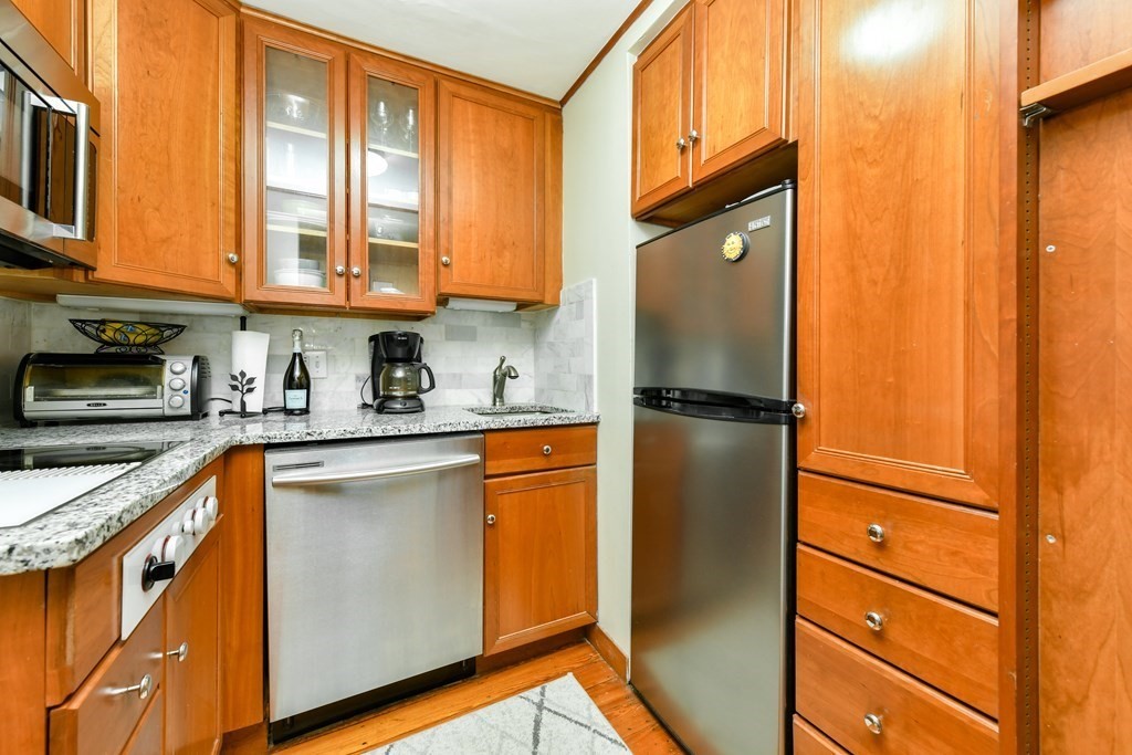 49 Beacon Street, Unit 2 Boston, MA 02108 - Photo 5 of 14