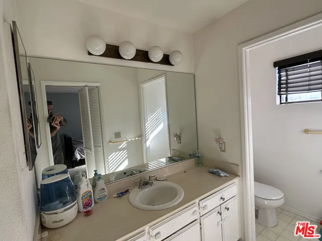 $485,000 | 14400 Tupper Street, Unit B, Panorama City, CA 91402