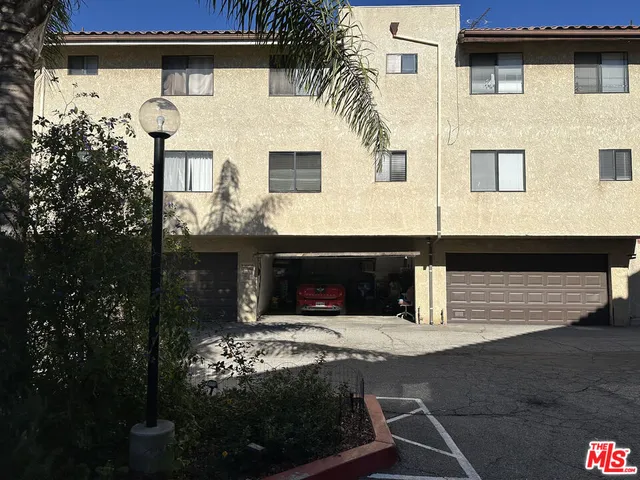 $485,000 | 14400 Tupper Street, Unit B, Panorama City, CA 91402