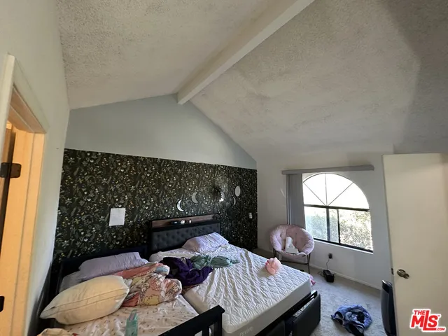 $485,000 | 14400 Tupper Street, Unit B, Panorama City, CA 91402