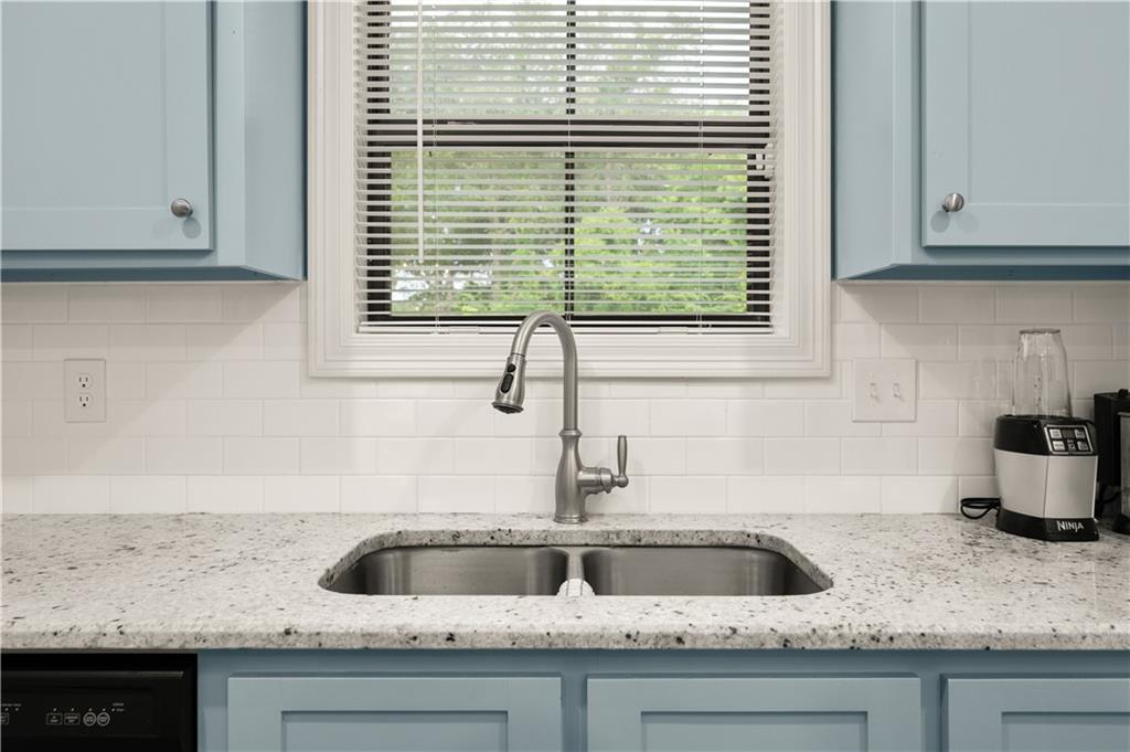 200 Airbase Road Pollock, LA 71467 - Photo 14 of 24