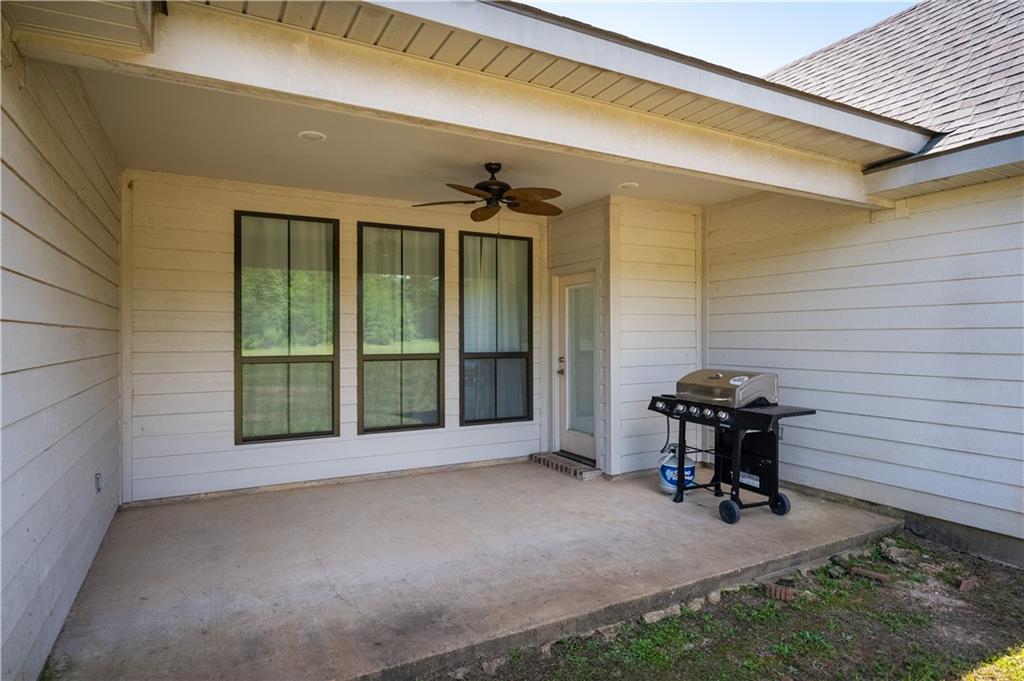 200 Airbase Road Pollock, LA 71467 - Photo 4 of 24