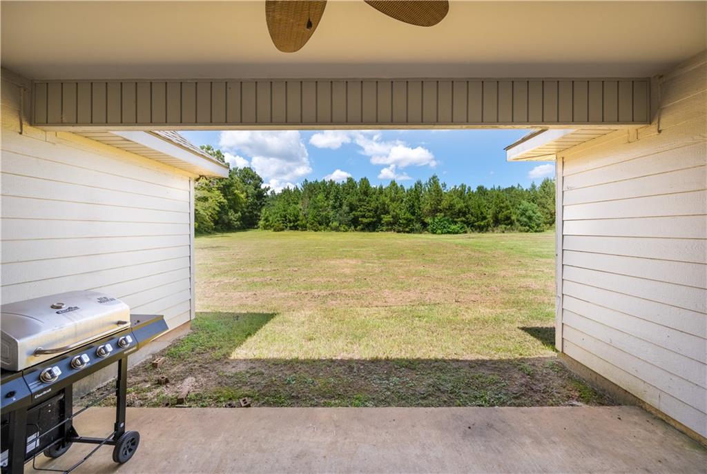 200 Airbase Road Pollock, LA 71467 - Photo 5 of 24