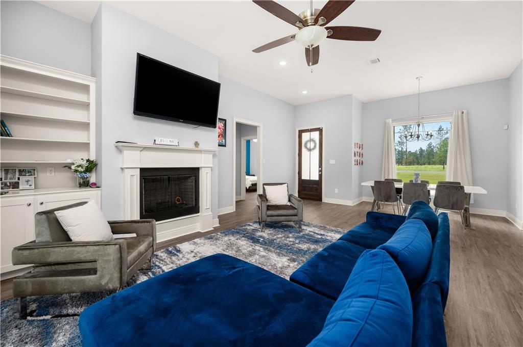 200 Airbase Road Pollock, LA 71467 - Photo 9 of 24