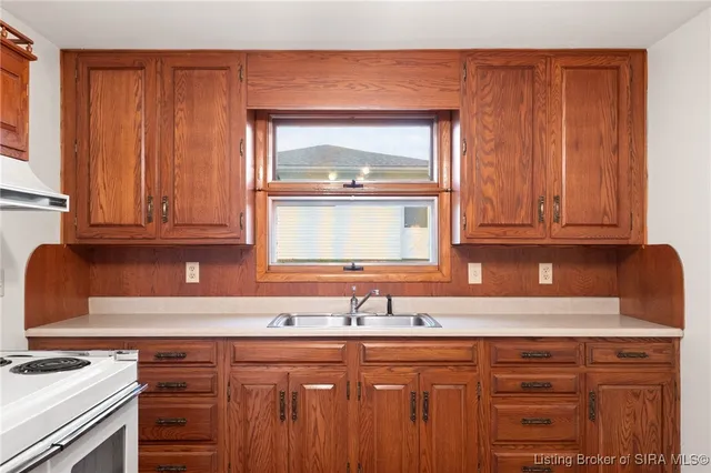 $240,000 | 135 South Murphy Street, Marengo, IN 47140