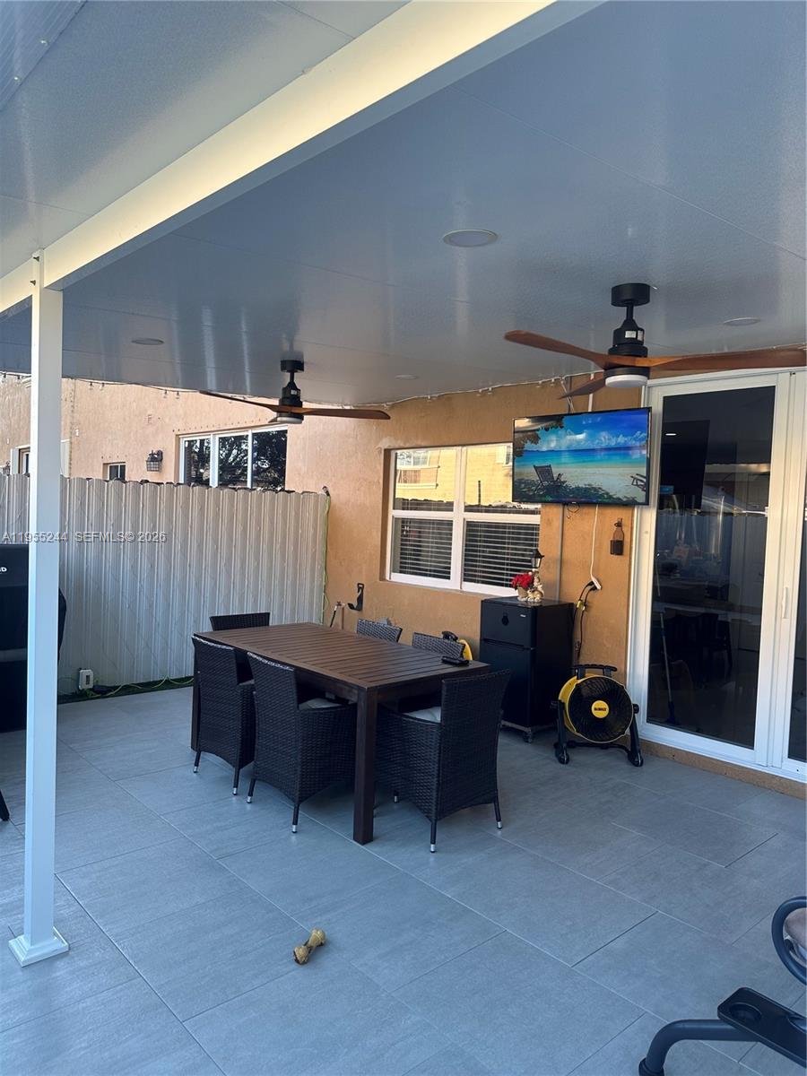 3153 Southwest 153rd Avenue Miami, FL 33185 - Photo 15 of 22