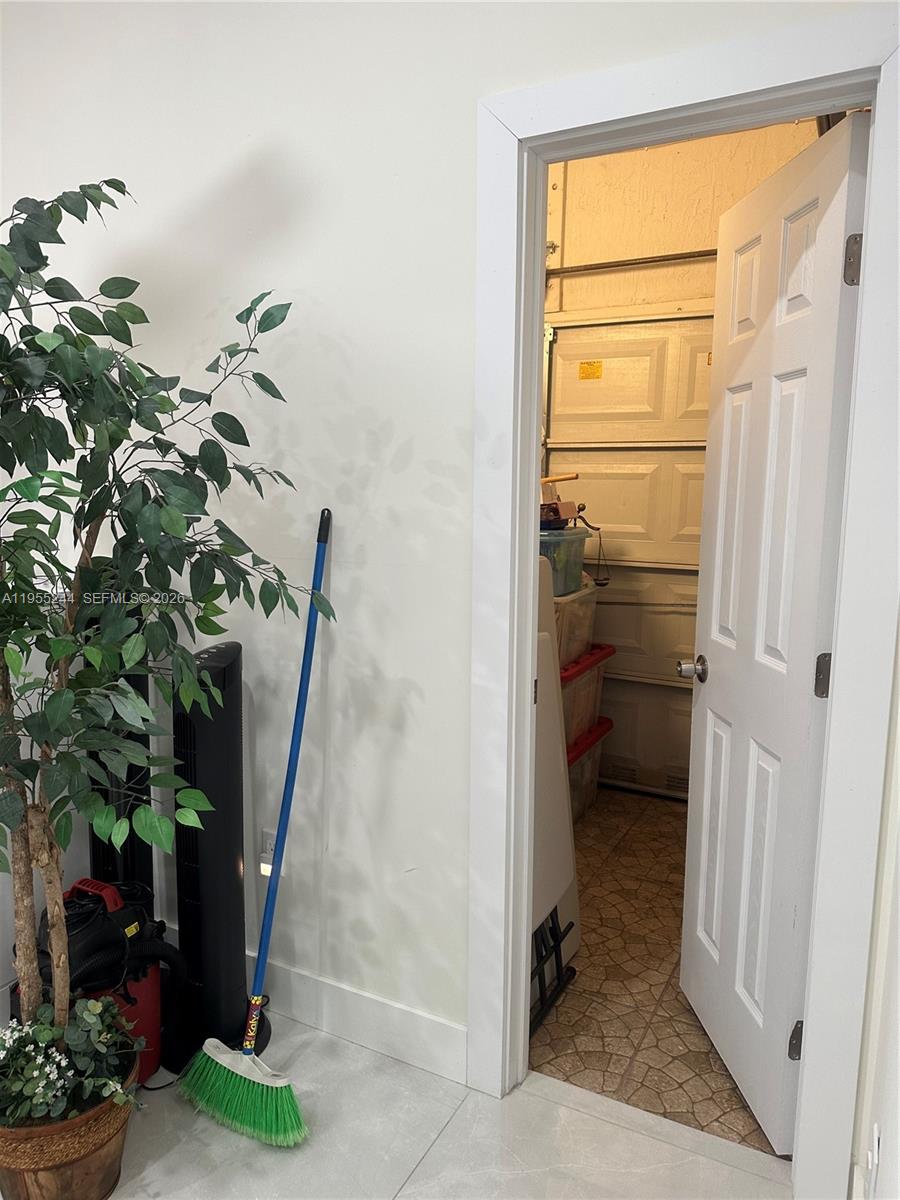 3153 Southwest 153rd Avenue Miami, FL 33185 - Photo 19 of 22