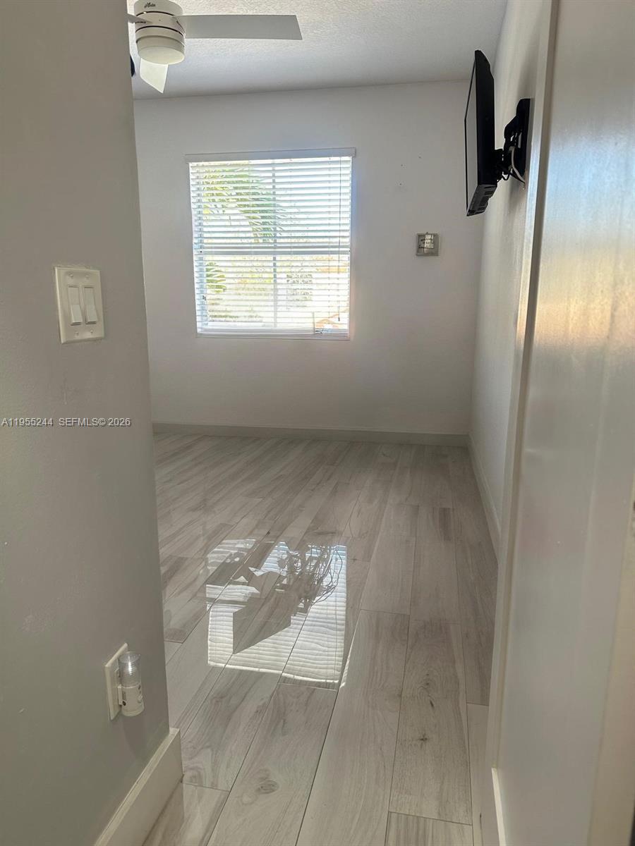 3153 Southwest 153rd Avenue Miami, FL 33185 - Photo 6 of 22