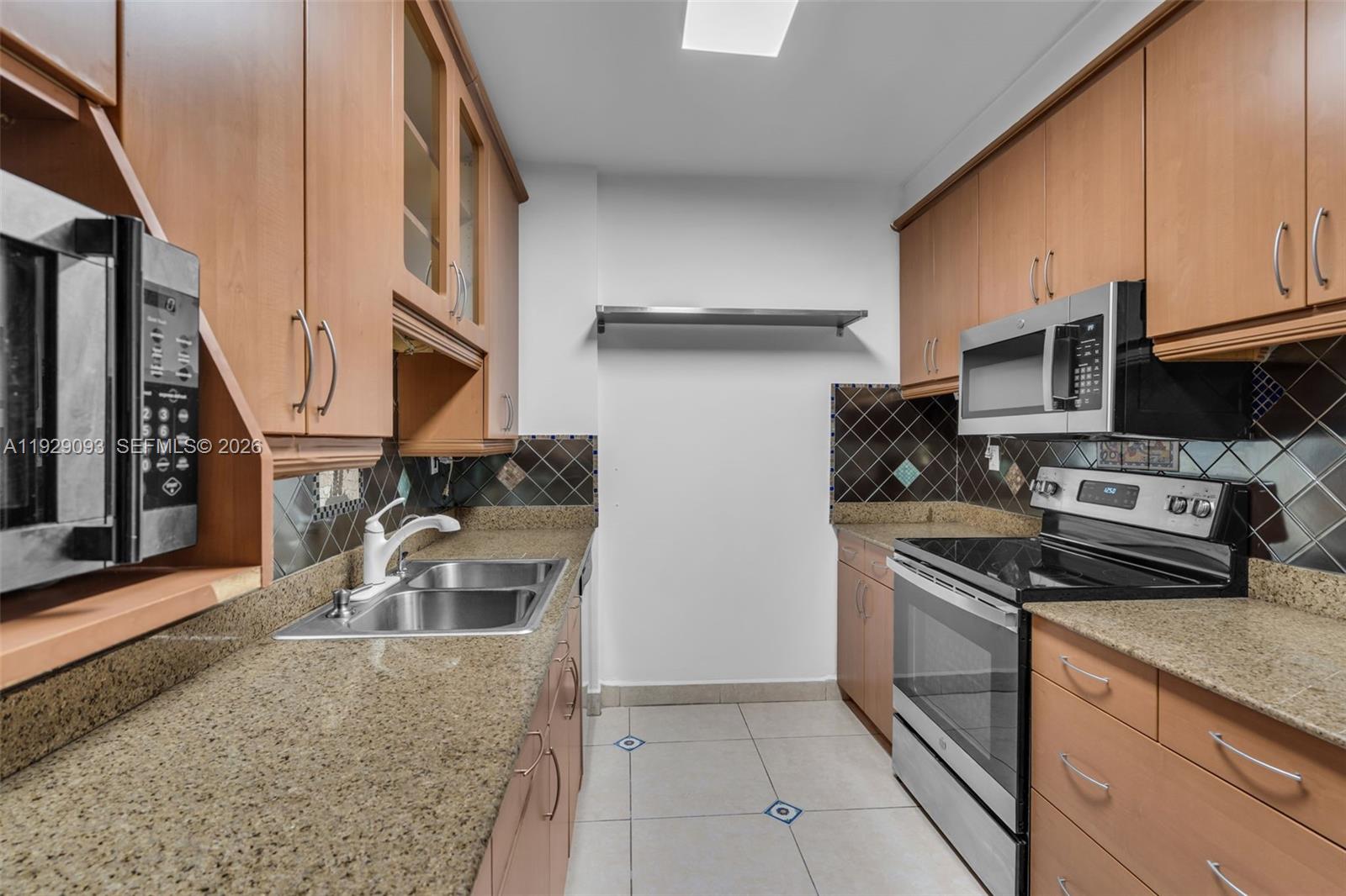 121 Crandon Boulevard, Unit 248 Key Biscayne, FL 33149 - Photo 11 of 48