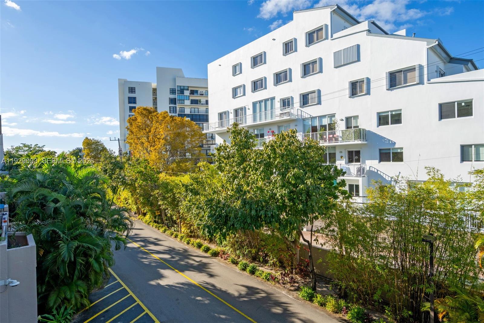 121 Crandon Boulevard, Unit 248 Key Biscayne, FL 33149 - Photo 29 of 48