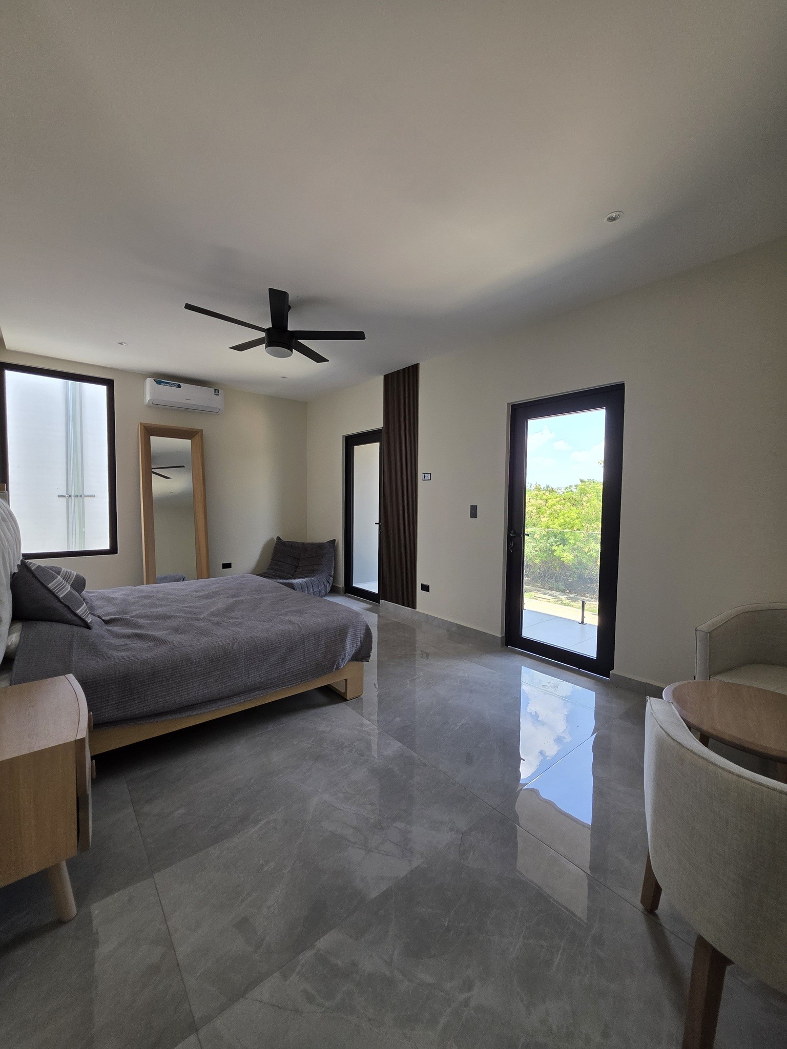 17 Oasis Salem, undefined 97302 - Photo 20 of 24 Welcome to the master suite with a Terrace